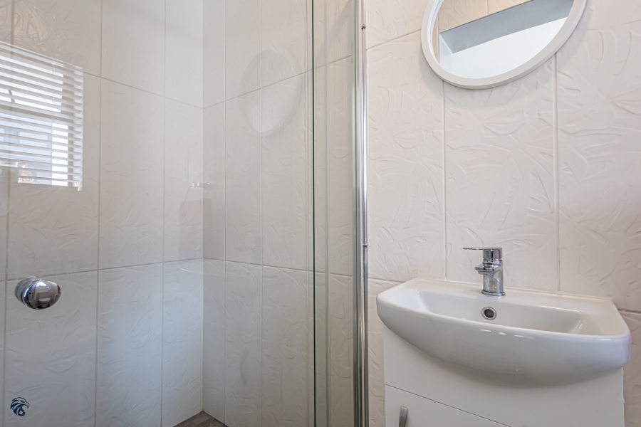 3 Bedroom Property for Sale in Waterfront Western Cape
